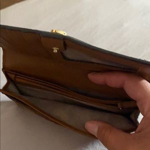 Michael Kors Other - Michael Kors wallet Michael Kors Other - Michael Kors wallet